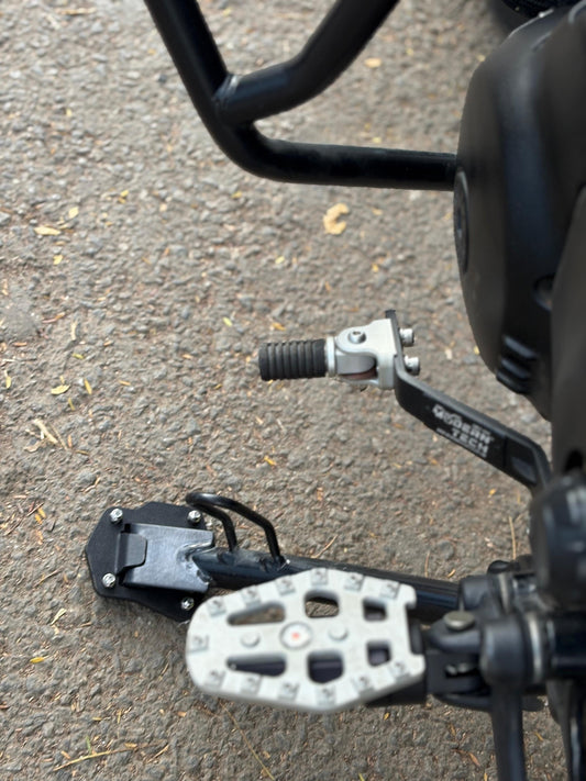 Rider Adjustable Foot Peg for Royal Enfield Guerrilla 450
