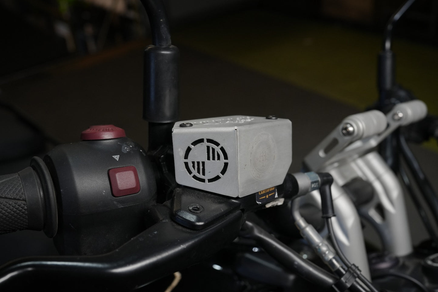 Front Brake Fluid Cap Aluminium for Himalayan 450