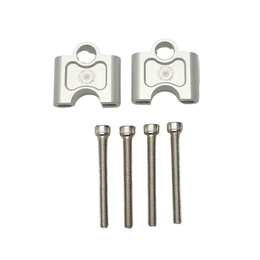 HONDA HENESS HANDLE BAR RISER SILVER