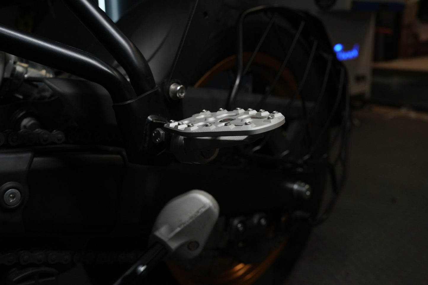 Pillion Adjustable Foot Peg for Himalayan 450 ( BLACK,GOLD & SILVER )